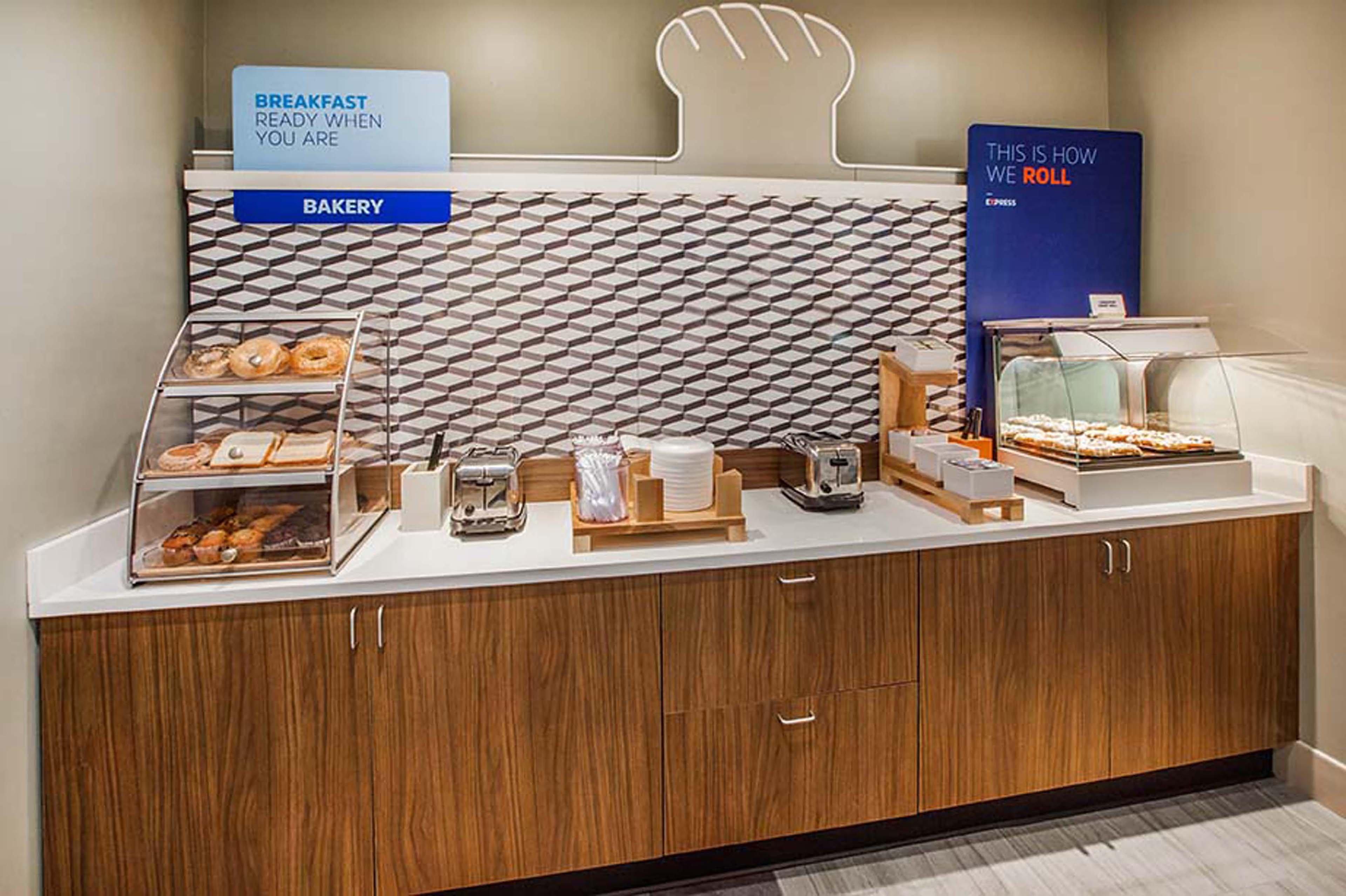 Holiday Inn Express Hotel & Suites Brockville By Ihg Eksteriør bilde