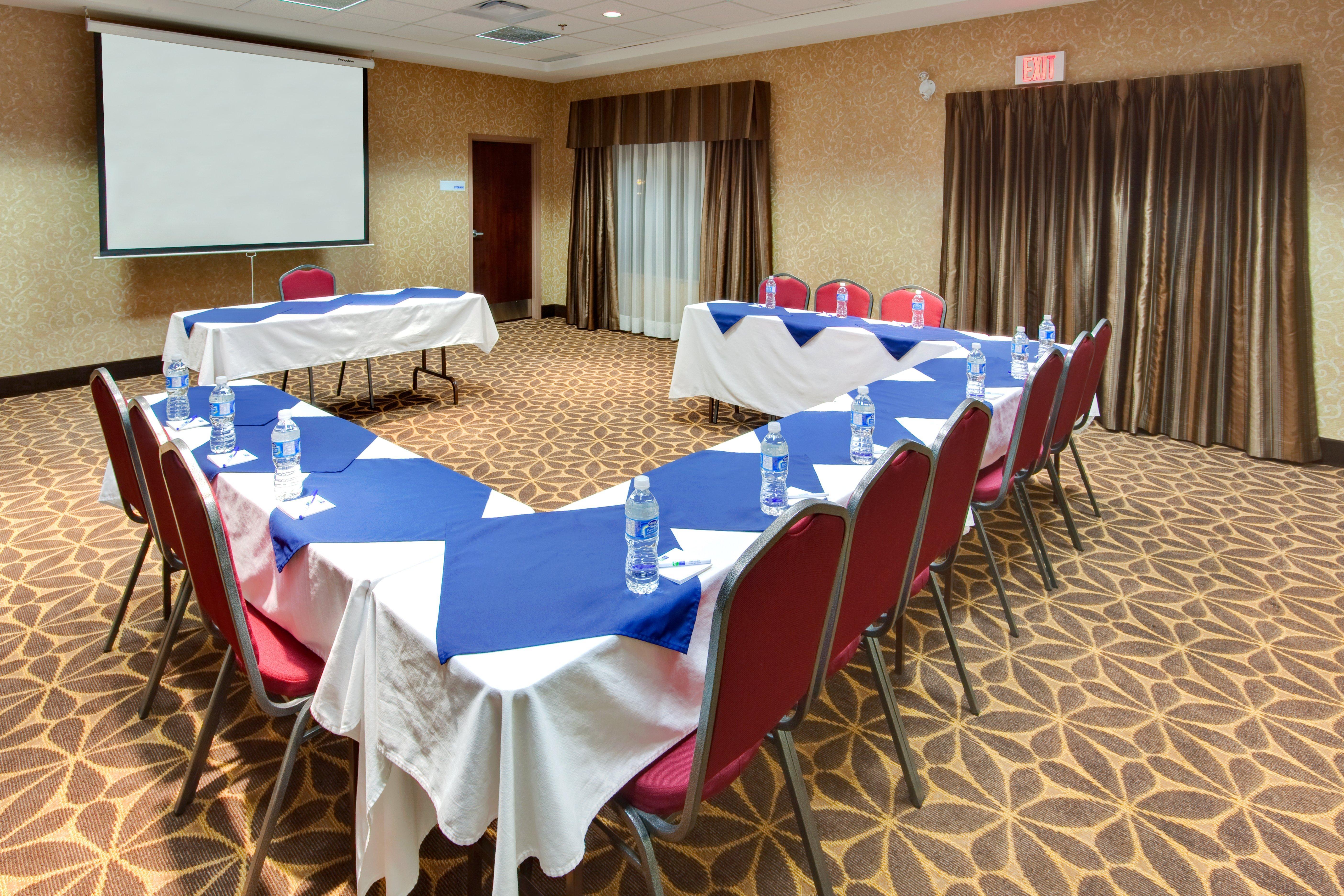 Holiday Inn Express Hotel & Suites Brockville By Ihg Eksteriør bilde
